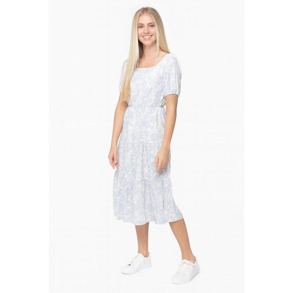 Parker & Rowe Medium Floral Tiered Midi Dress With Puff Sleeves Light Blue White